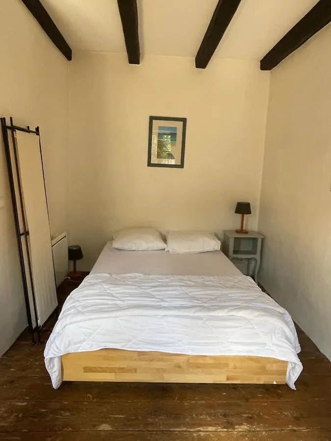 Holiday home Maison Du Viaduc Du Bout De La Ville Lescouet-Jugon France
